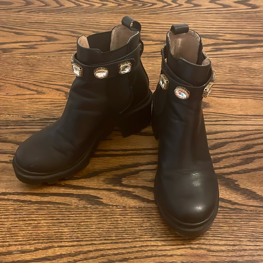 Steve Madden Boots
